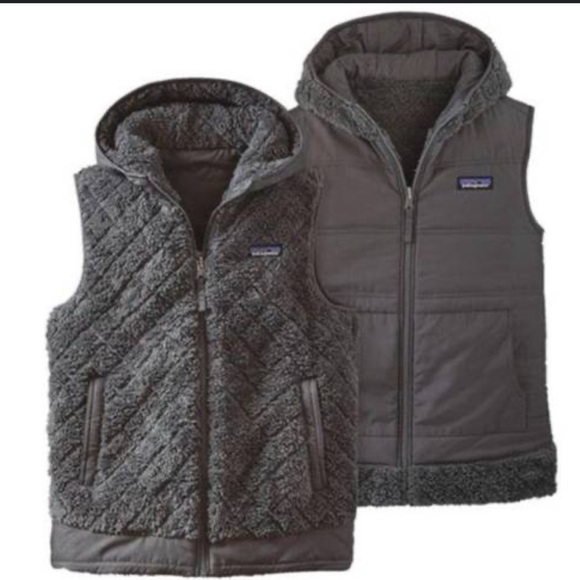 Patagonia Jackets & Blazers - Patagonia Reversible Vest - Small